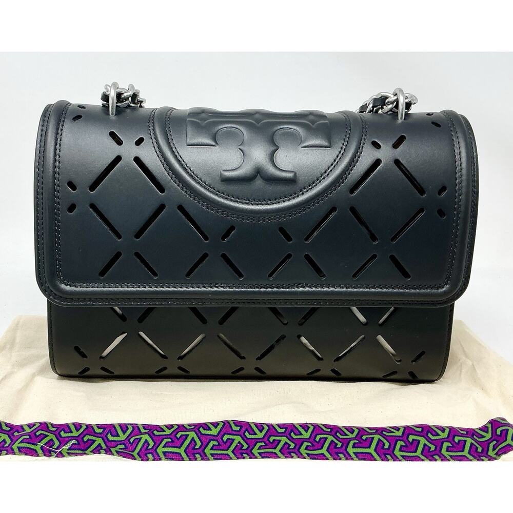 🆕Tory Burch Fleming Diamond Perforated Convertible Shoulder Black Matte Bag NWT - Picture 5 of 16